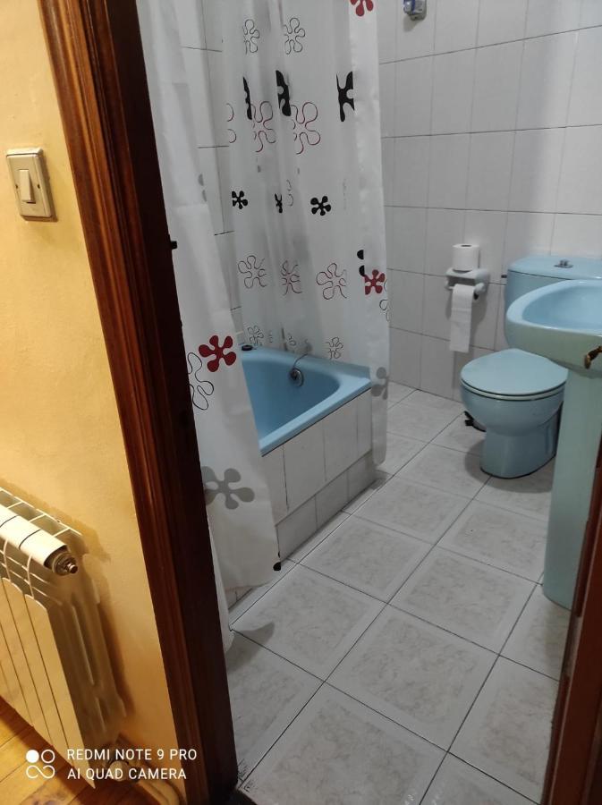 Pension Rosa Cabezon De La Sal Room photo
